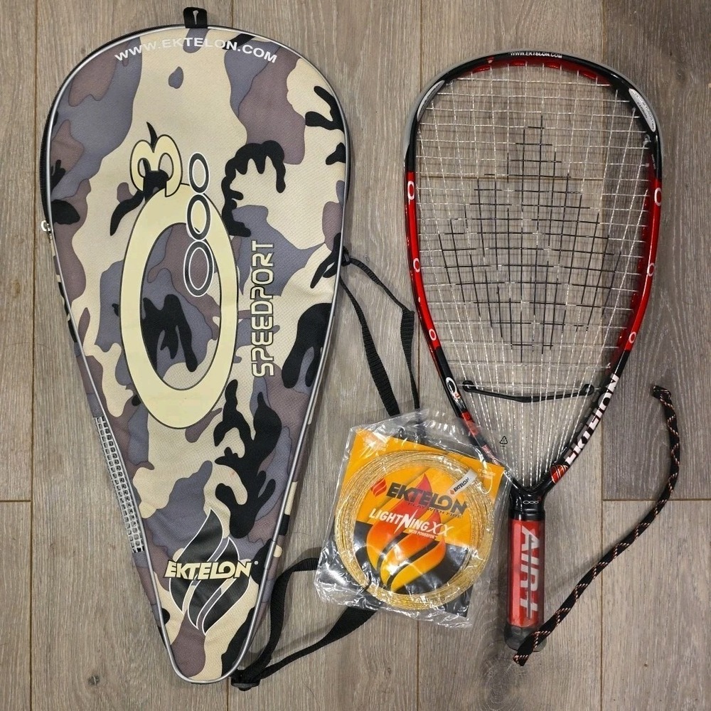 Ektelon O3 Red 2700 170g Racquetball Racquet (4 1/2") Case, Power Plugs, Strings